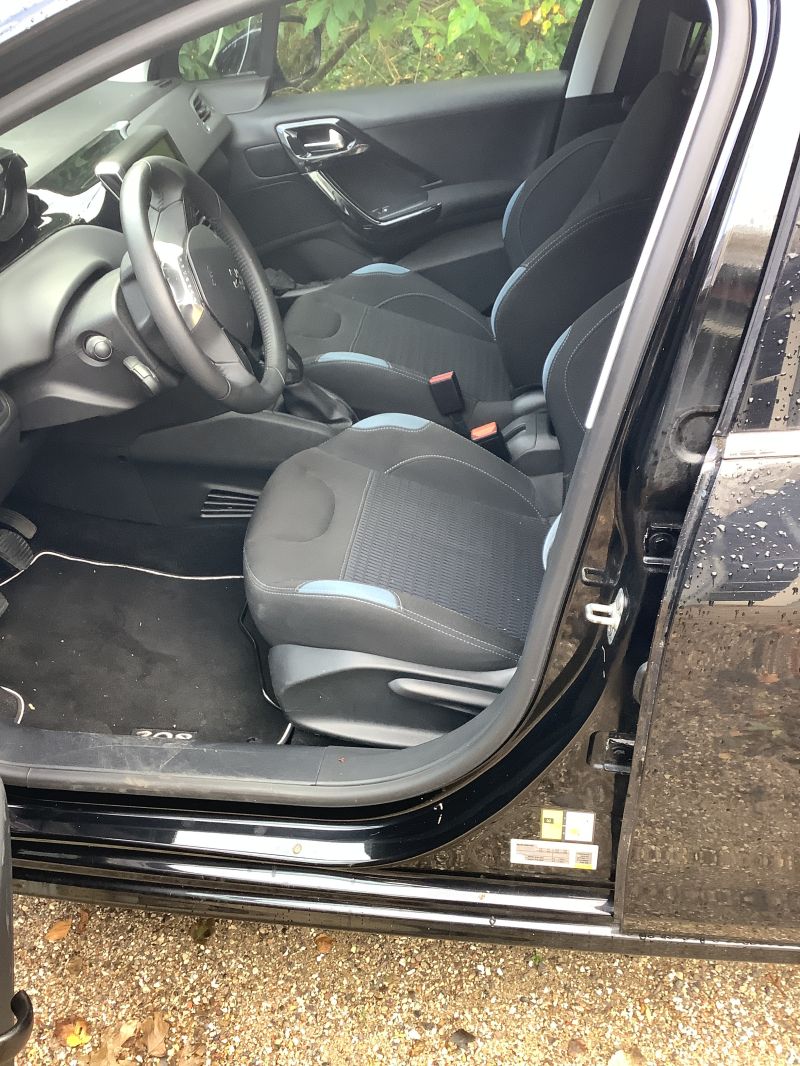PEUGEOT, 208, 1.2 VTi 5D Skrotbil skrotpræmie