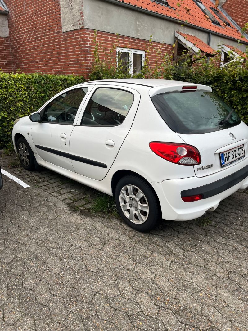 PEUGEOT, 206 +, 1,4 HDI 68 HK 5-D Skrotbil skrotpræmie