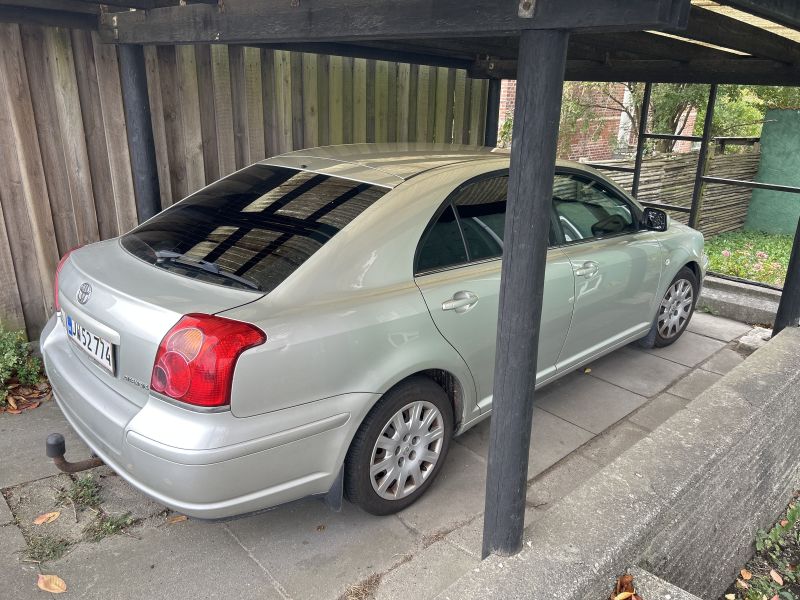 TOYOTA, AVENSIS, 1,8 LB MAN. Skrotbil skrotpræmie