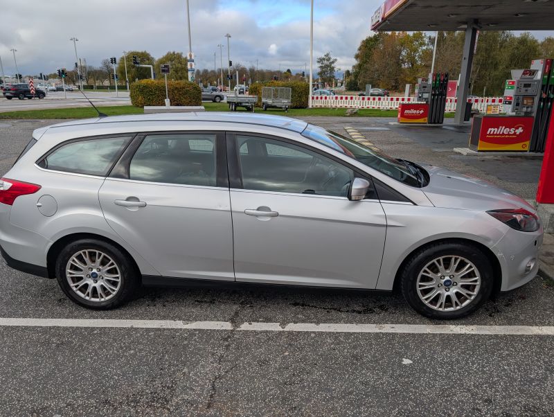FORD, FOCUS, 1.6 (125 HK) Stationcar Aut. Skrotbil skrotpræmie