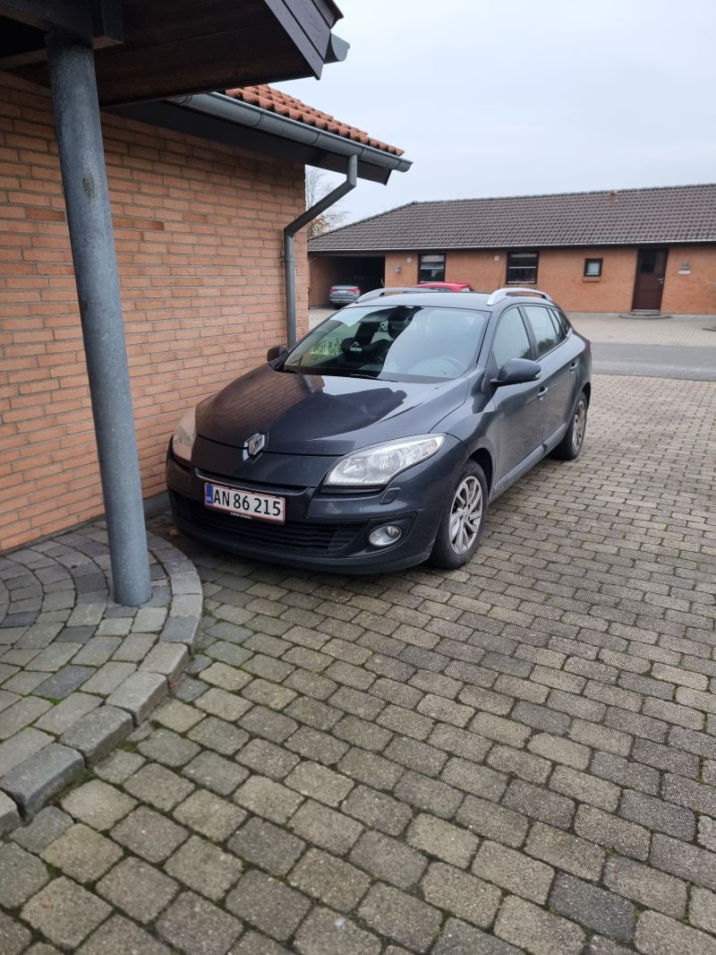 RENAULT, MEGANE SPORT TOURER, 1,5 DCI ESM 110 Skrotbil skrotpræmie