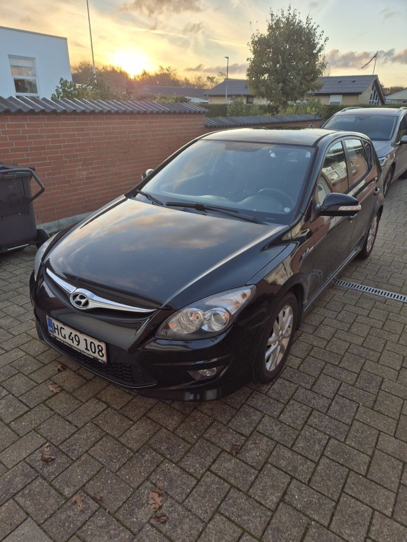 HYUNDAI, I30, 1,6 CRDI 90 ECO Skrotbil skrotpræmie