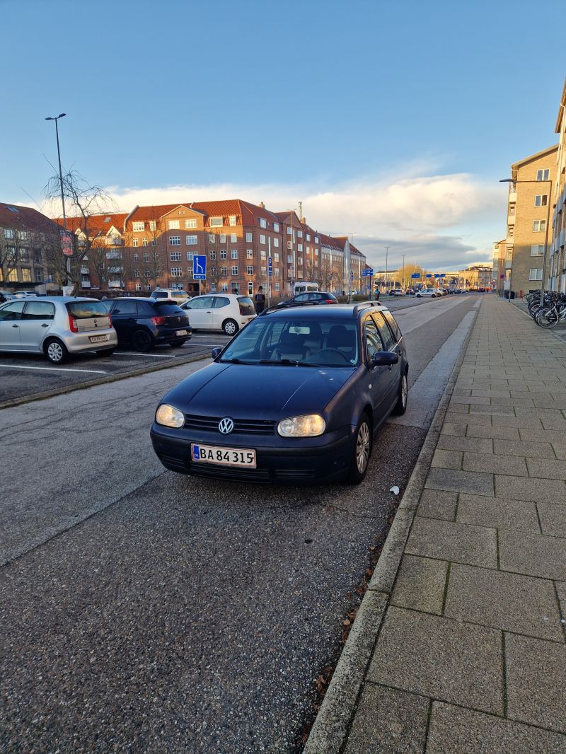 VOLKSWAGEN, GOLF, 1,4 VARIANT Skrotbil skrotpræmie