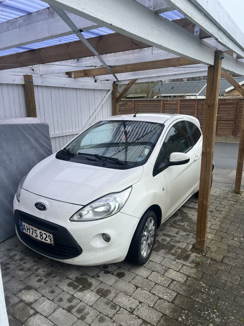 FORD, KA, 1.2 (69HK) Hatchback, 3 dørs Forhjulstræk Manuel Skrotbil skrotpræmie