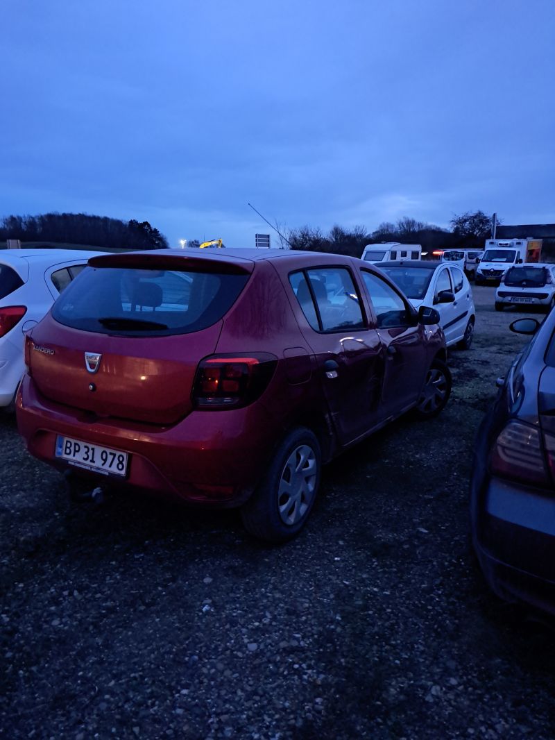 DACIA, SANDERO, 0.9 TCe 90 BVR Skrotbil skrotpræmie