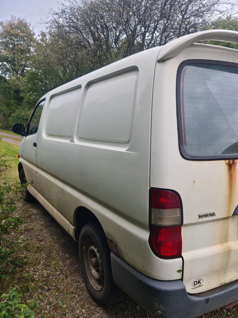TOYOTA, HIACE, 2,5 Skrotbil skrotpræmie