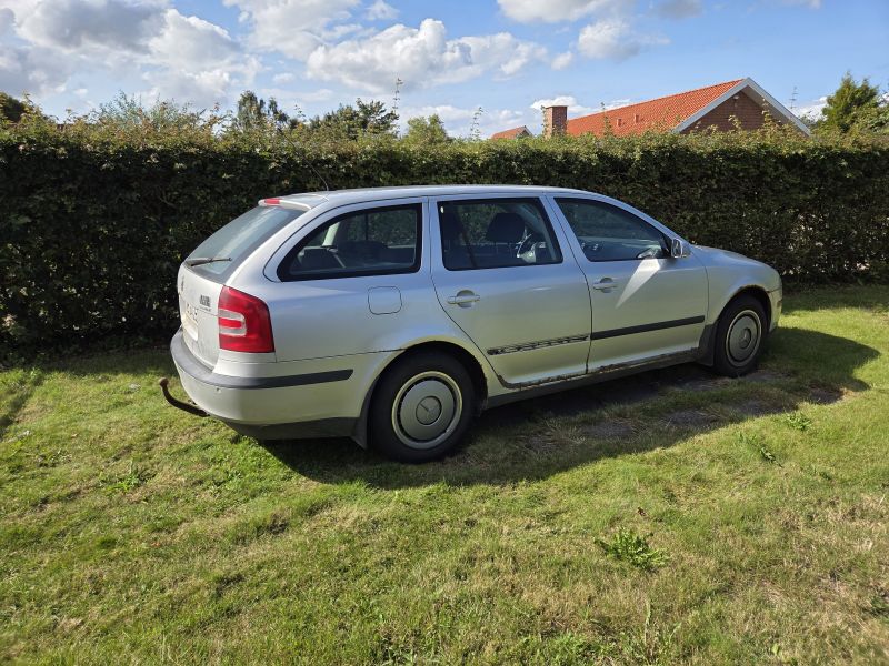 SKODA, OCTAVIA COMBI, 2,0 TDI Skrotbil skrotpræmie