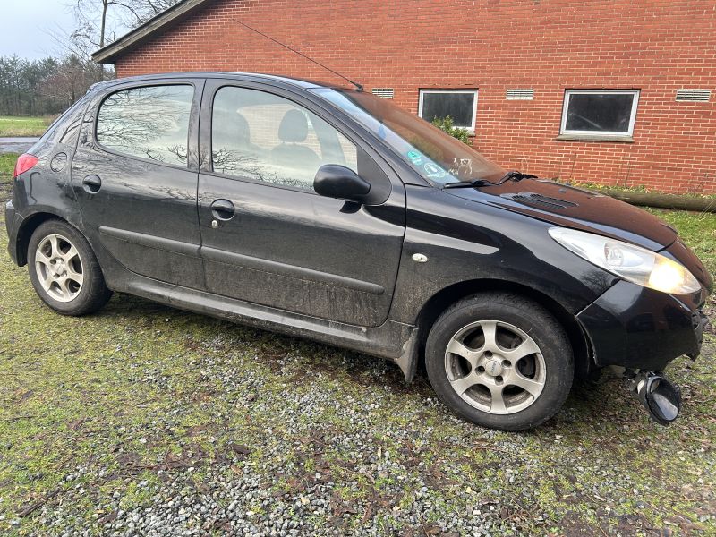 PEUGEOT, 206 +, 1,4 HDI 5D 68HK Skrotbil skrotpræmie