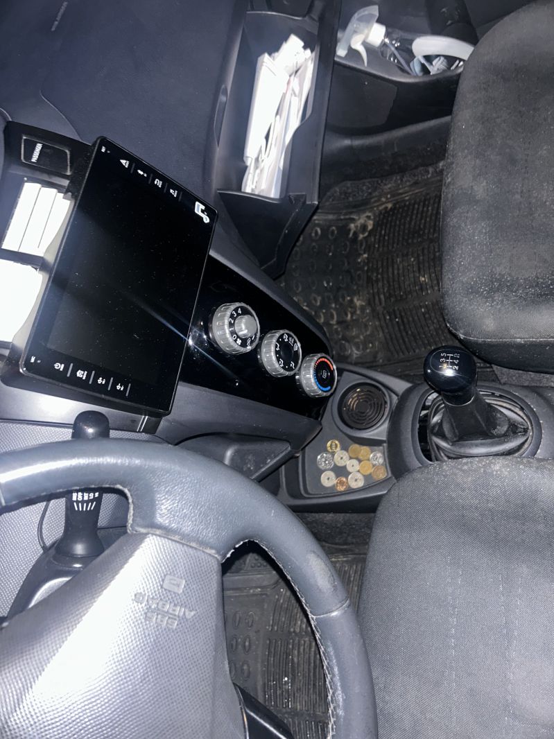 TOYOTA, YARIS, 1,4 D - 4D 5 DØRS Skrotbil skrotpræmie