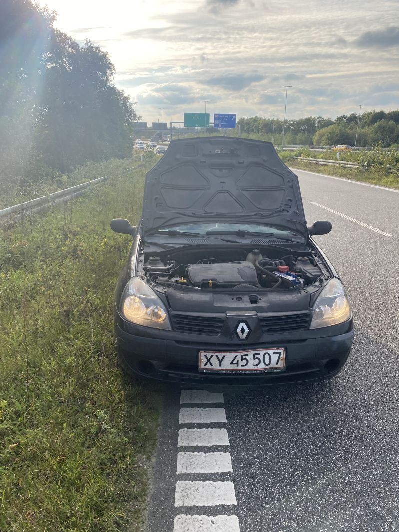 RENAULT, CLIO, 1,2 16V 75 HK Skrotbil skrotpræmie