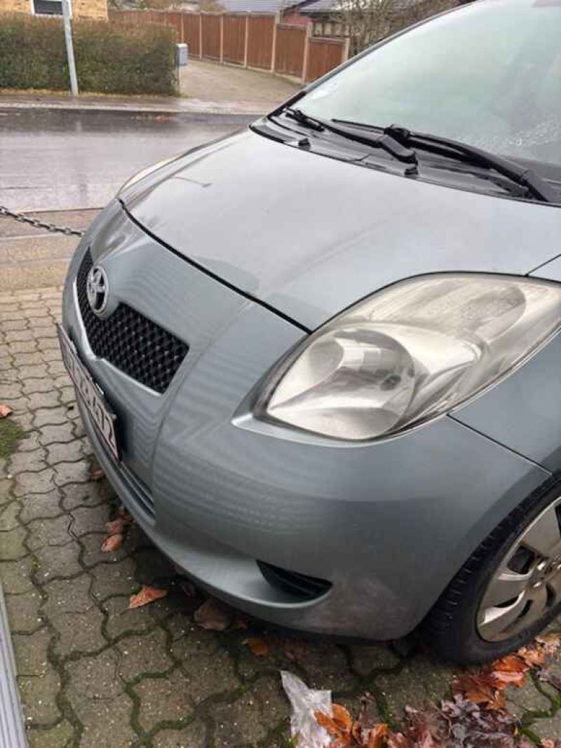 TOYOTA, YARIS, 1,4 D - 4D 5 DØRS Skrotbil skrotpræmie