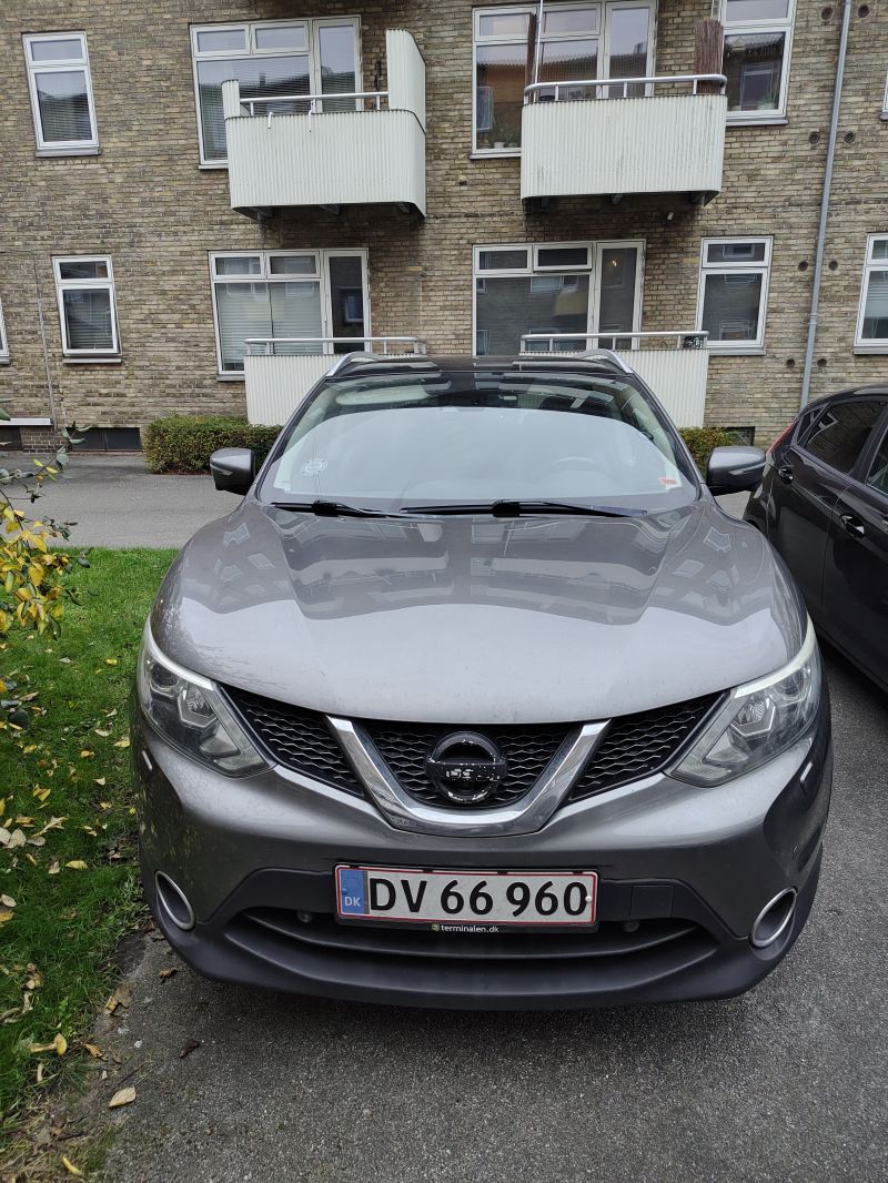 NISSAN, Qashqai J11A, 1.2 DIG-T 2WD 6 M/T Skrotbil skrotpræmie