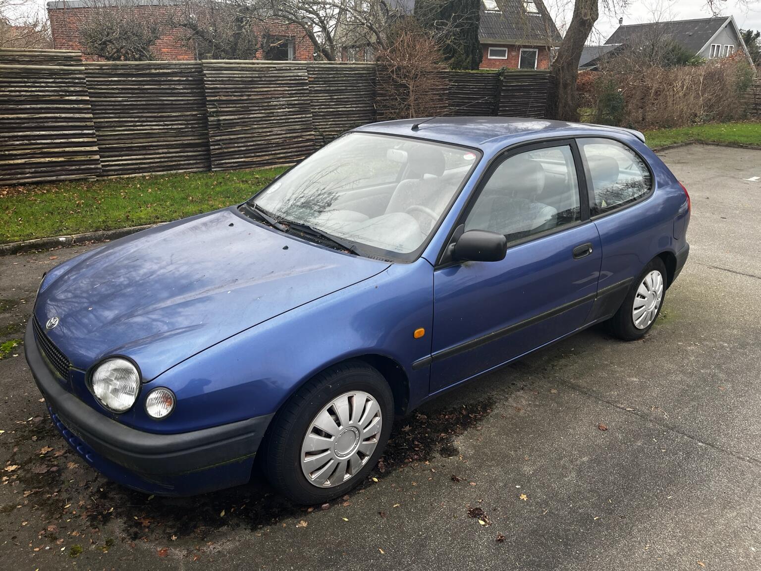 Toyota Corolla 1,3 Hb Manuel Skrotbil skrotpræmie