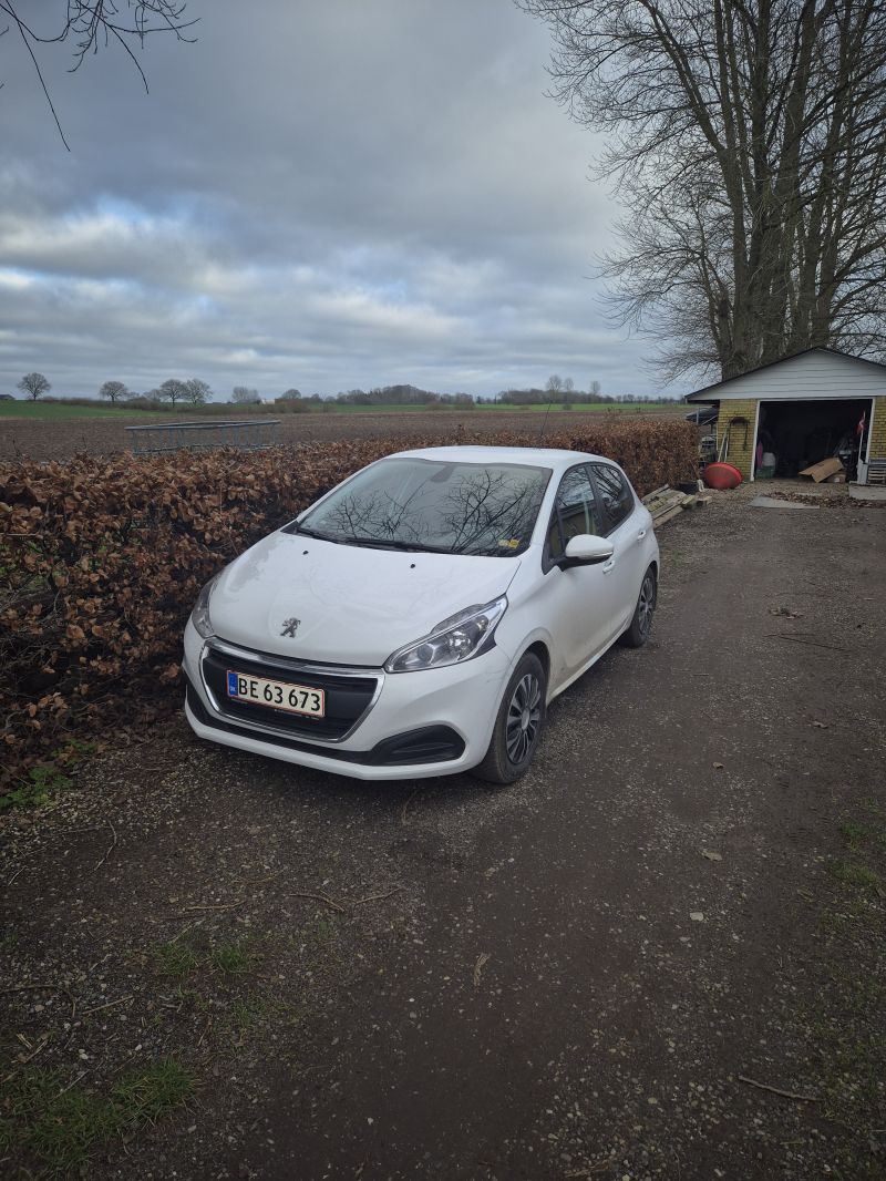 PEUGEOT, 208, 1.6 BlueHDI 100 hk 5D Skrotbil skrotpræmie