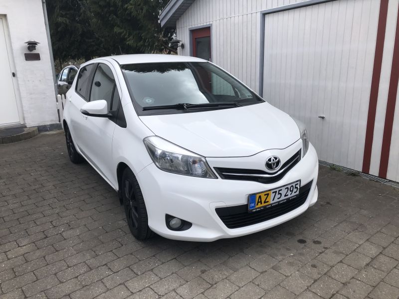 TOYOTA, YARIS VAN, 1,4 D-4D 5-DØRS VAN Skrotbil skrotpræmie