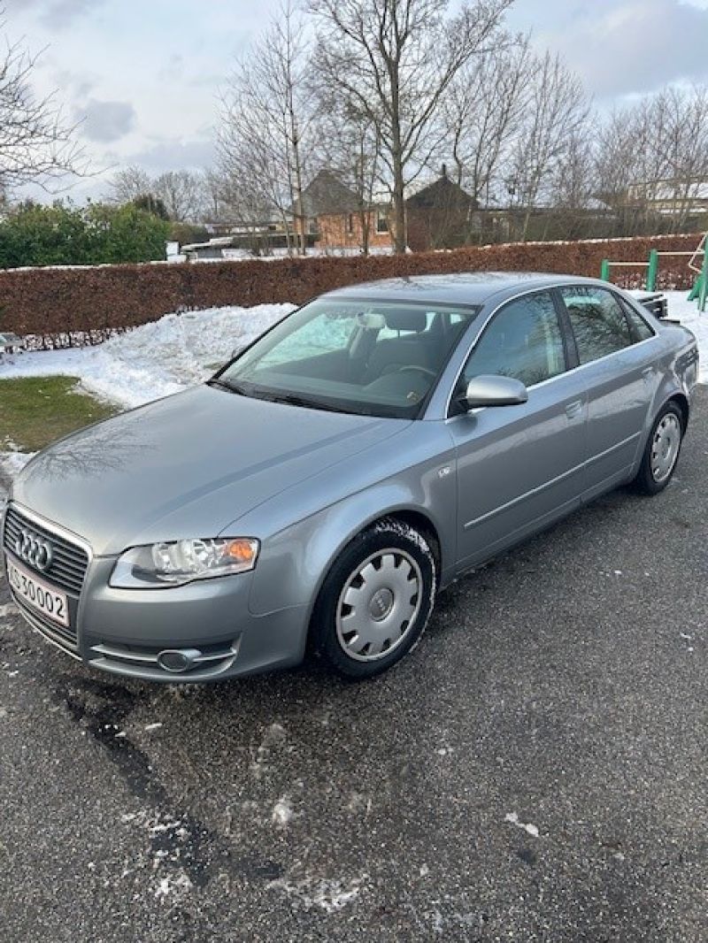 AUDI, A 4 LIMOUSINE, 1,6 Skrotbil skrotpræmie