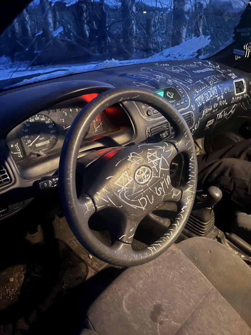 TOYOTA, COROLLA, 1,4 LB Skrotbil skrotpræmie