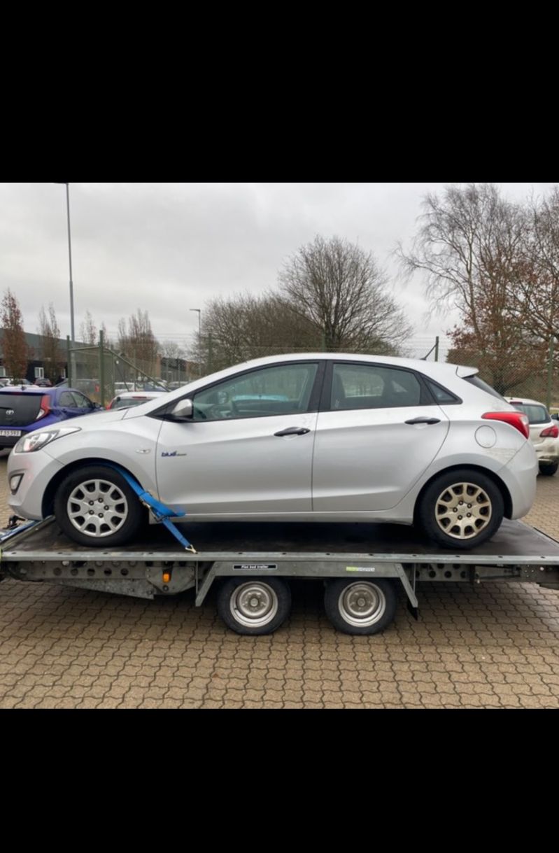 HYUNDAI, I30, 1.4 CRDi 5 dørs Hatchback Skrotbil skrotpræmie