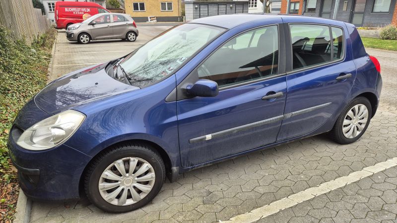 RENAULT, CLIO, 1,4 100 HK Skrotbil skrotpræmie