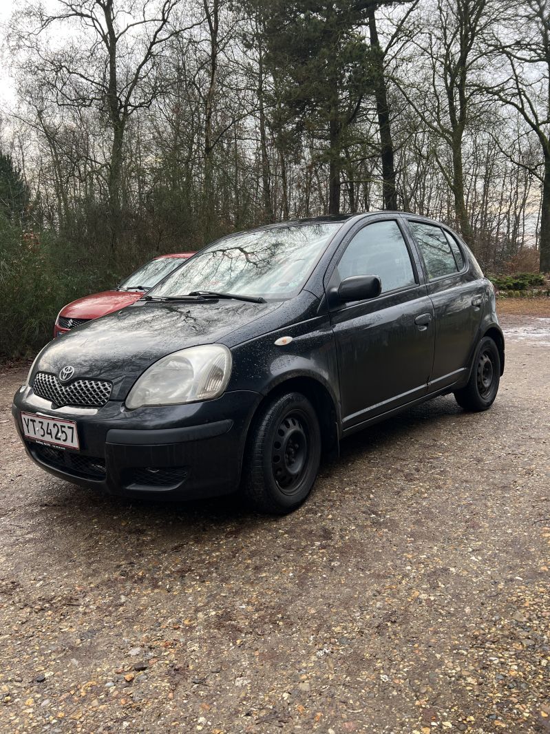 TOYOTA, YARIS, 1,3 TERRA Skrotbil skrotpræmie
