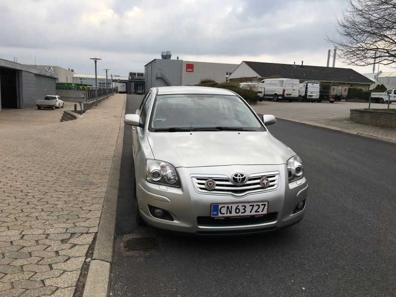 TOYOTA, AVENSIS, 2,0 SD 4-D Skrotbil skrotpræmie