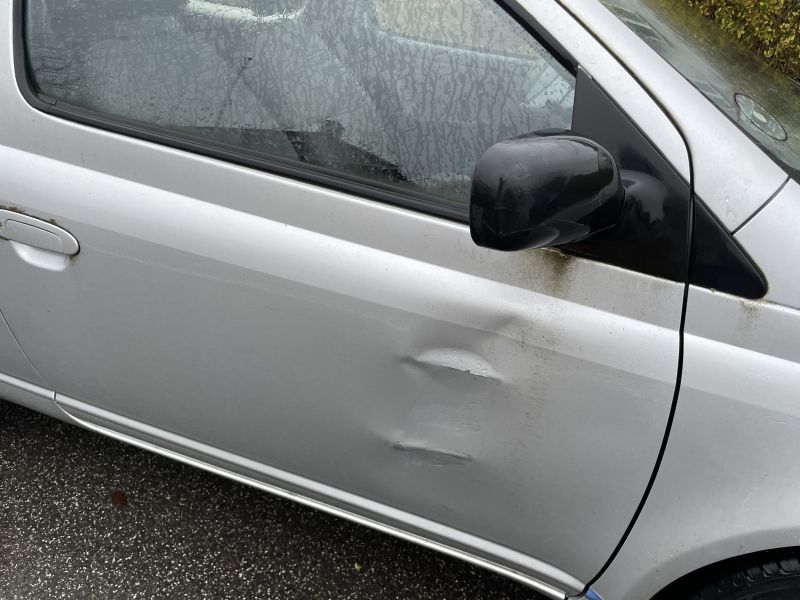 TOYOTA, YARIS, 1,0 Skrotbil skrotpræmie