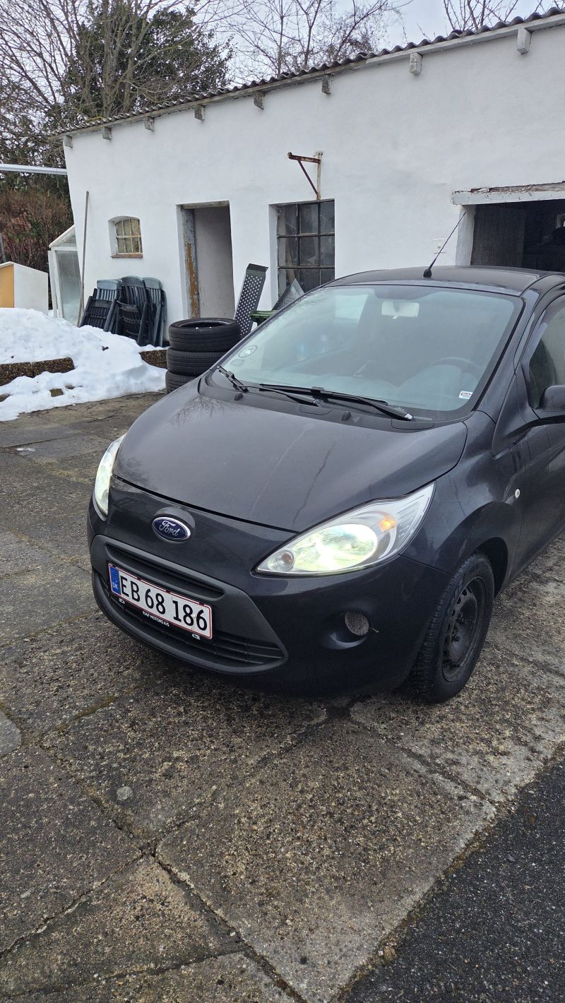 FORD, KA, 1.2 (69HK) Hatchback, 3 dørs Forhjulstræk Manuel Skrotbil skrotpræmie