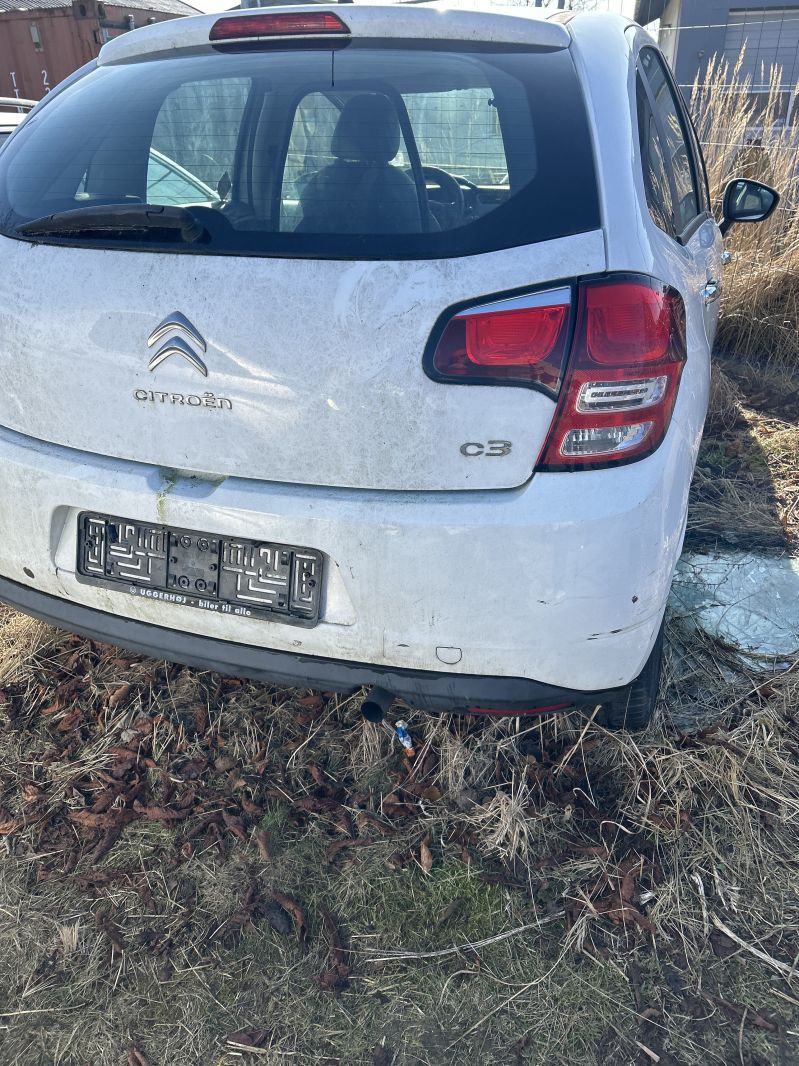 CITROËN, C3, 1,0 4-dørs m. bagklap 5 man Skrotbil skrotpræmie