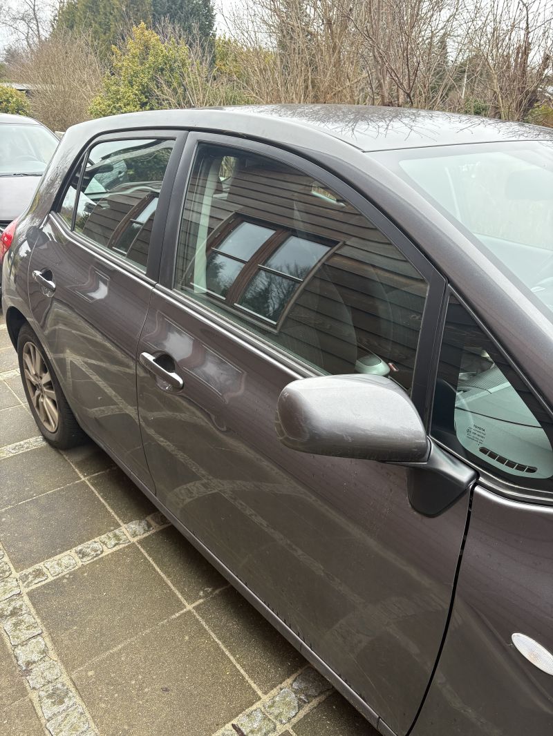 TOYOTA, AURIS, 1,6 5-DØRS HB Skrotbil skrotpræmie