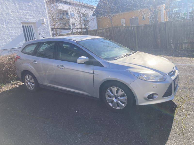 FORD, FOCUS, 1.6 TDCi (115 HK) Stationcar Forhjulstræk Manuel Skrotbil skrotpræmie
