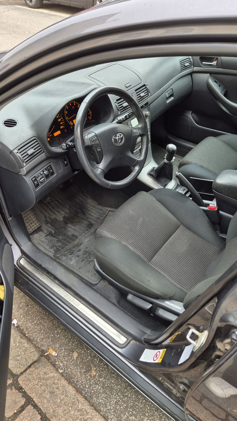 TOYOTA, AVENSIS, 1,8 STW MAN. Skrotbil skrotpræmie