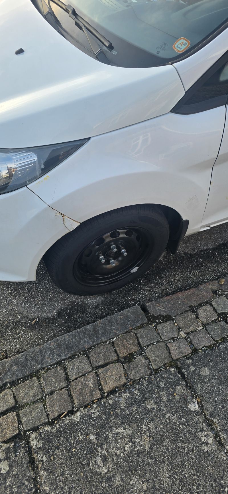 FORD, FIESTA 5 DØRS, 1,6 TDCI ECONETIC Skrotbil skrotpræmie