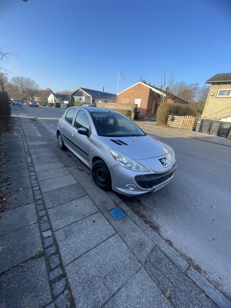 PEUGEOT, 206 +, 1,4 HDI 5D 68HK Skrotbil skrotpræmie