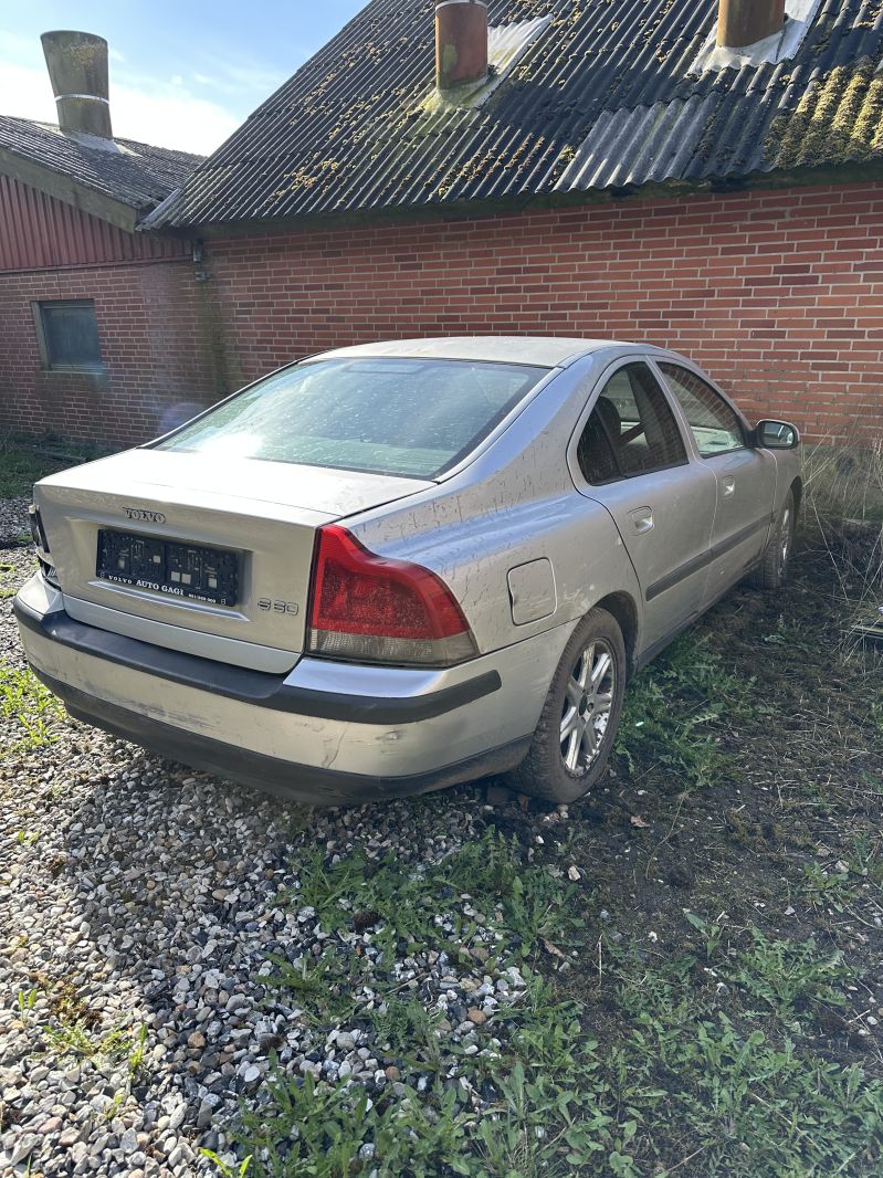 Volvo s60 2,4 gas  Skrotbil skrotpræmie