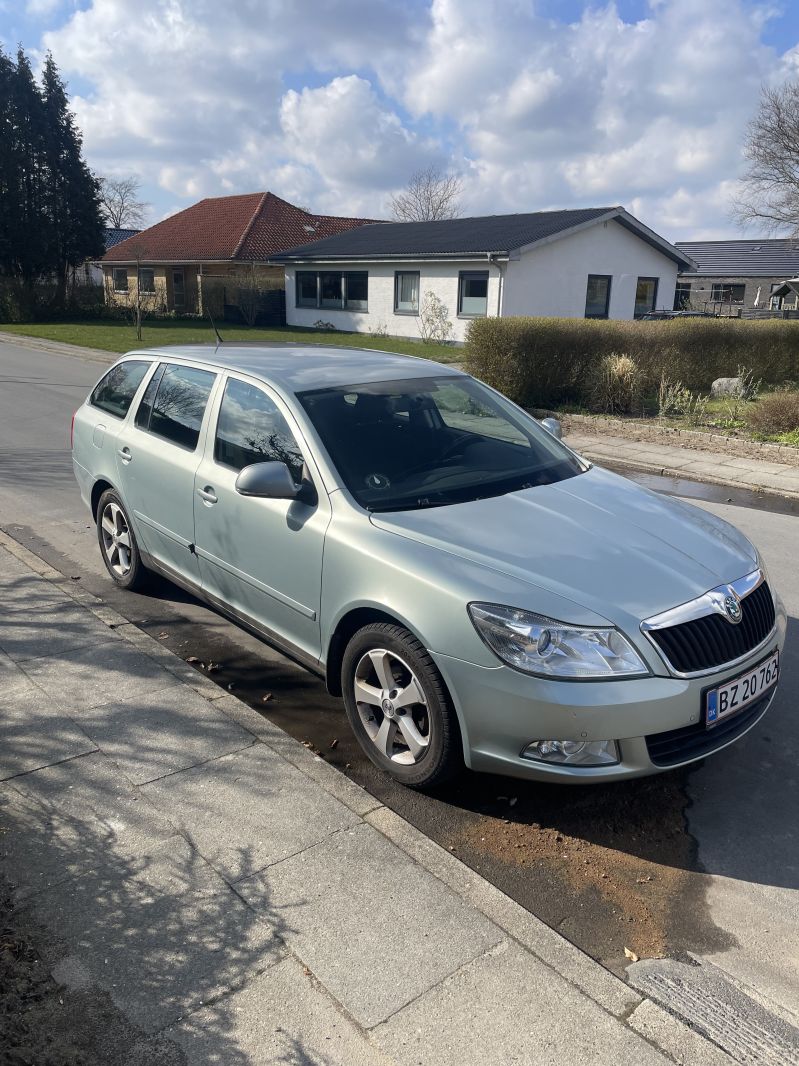 SKODA, OCTAVIA COMBI, 1,4 TSI Skrotbil skrotpræmie