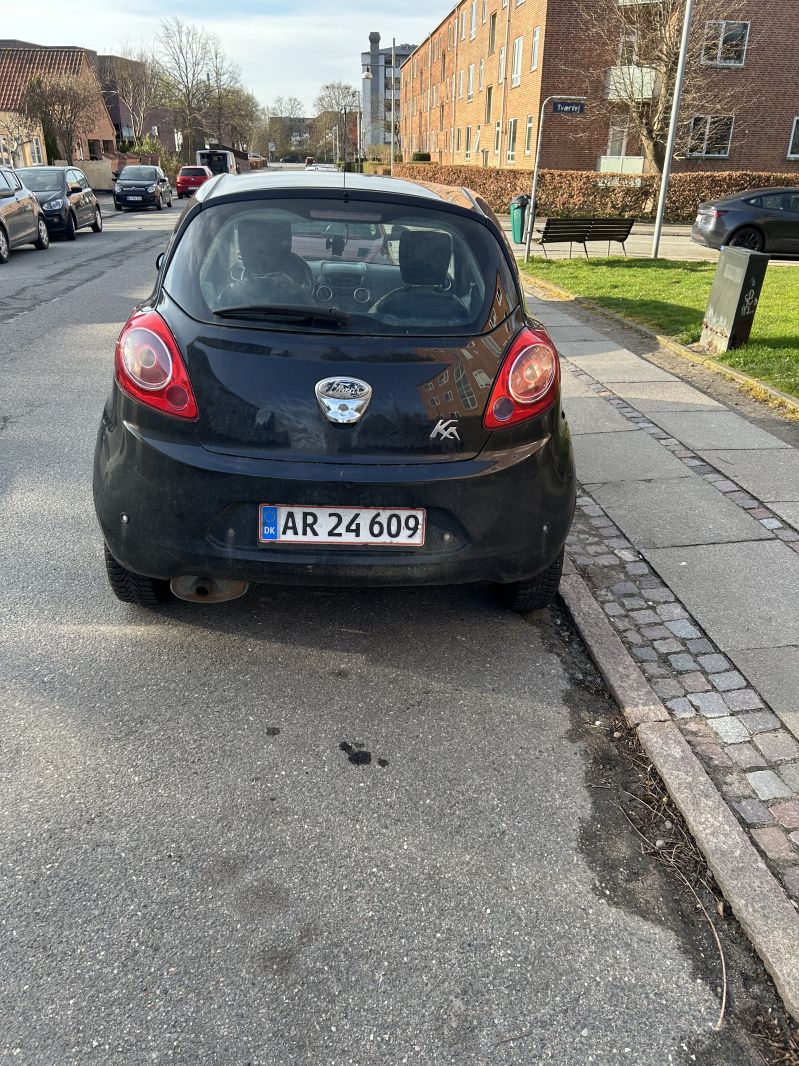 FORD, KA, 1.2 (69HK) Hatchback, 3 dørs Skrotbil skrotpræmie