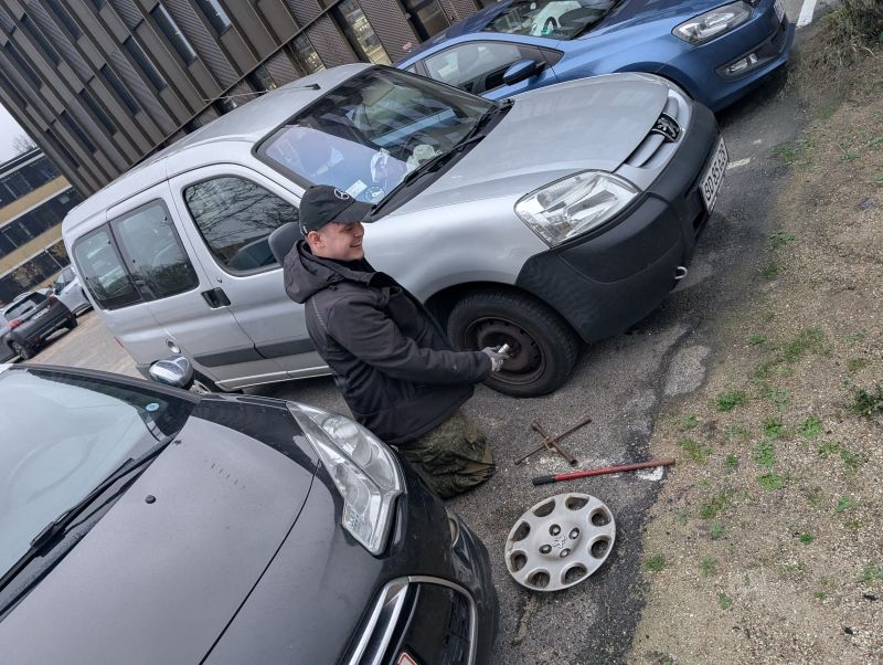 PEUGEOT, PARTNER, 1,6 HDI 4-DØRS Skrotbil skrotpræmie