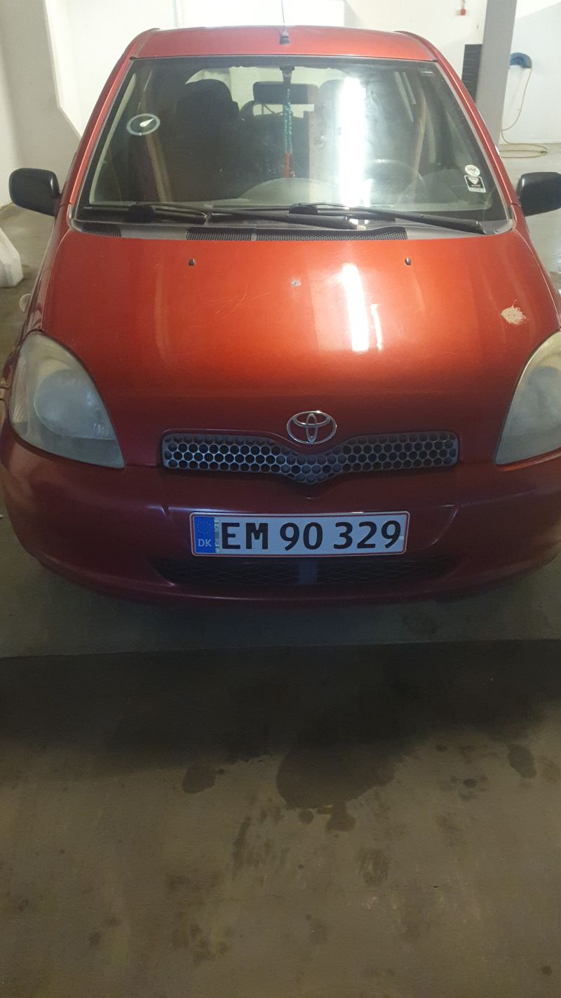 TOYOTA, YARIS, 1,3 Skrotbil skrotpræmie