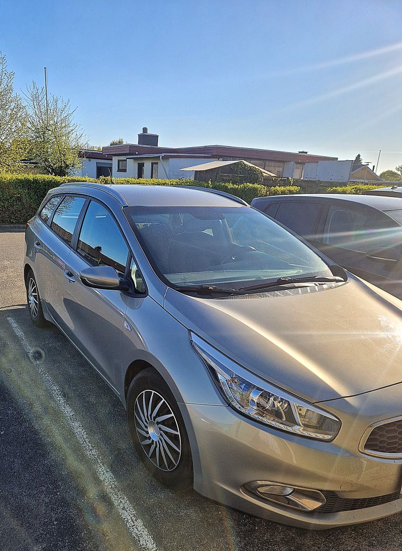 KIA, CEED, 1.4  Stationcar Man. 6 Skrotbil skrotpræmie