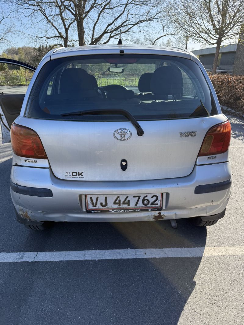 TOYOTA, YARIS, 1,0 MMT AUT Skrotbil skrotpræmie