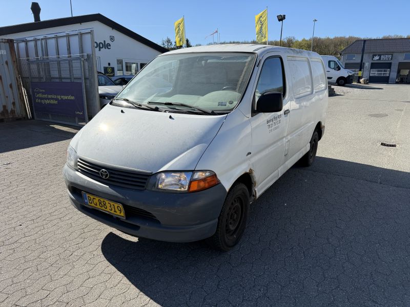 TOYOTA, HIACE, 2,5 Skrotbil skrotpræmie