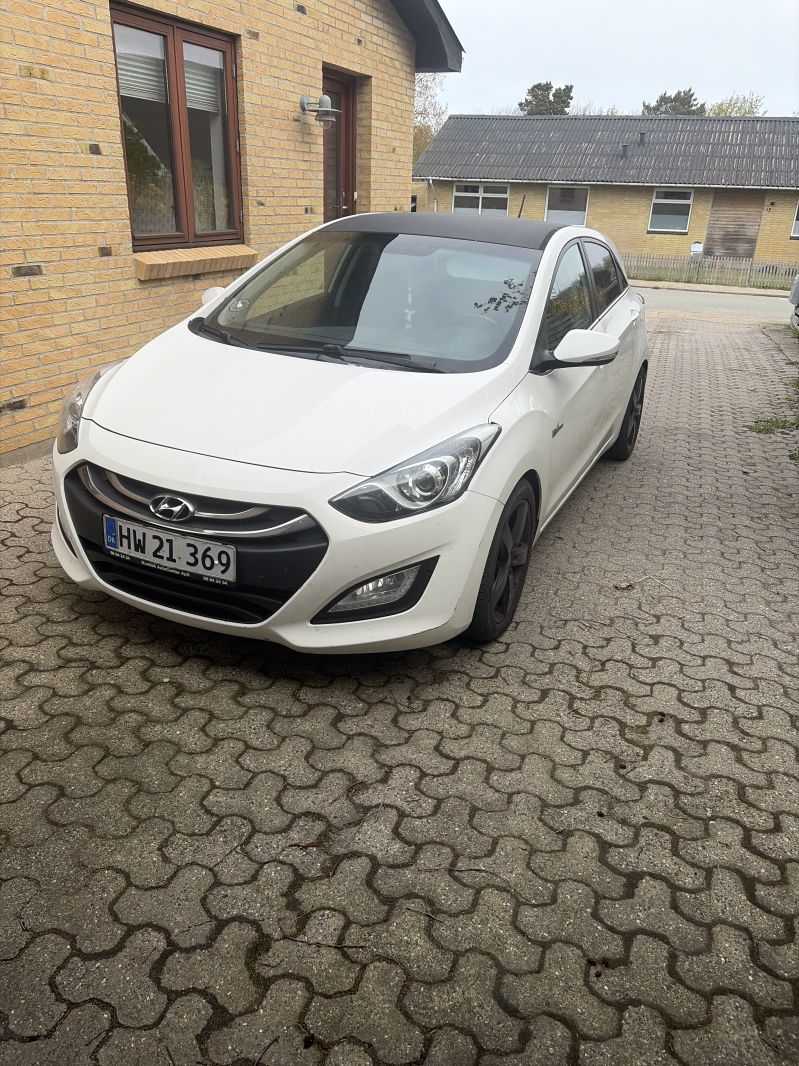 HYUNDAI, I30, 1,6 CRDI 110 Skrotbil skrotpræmie