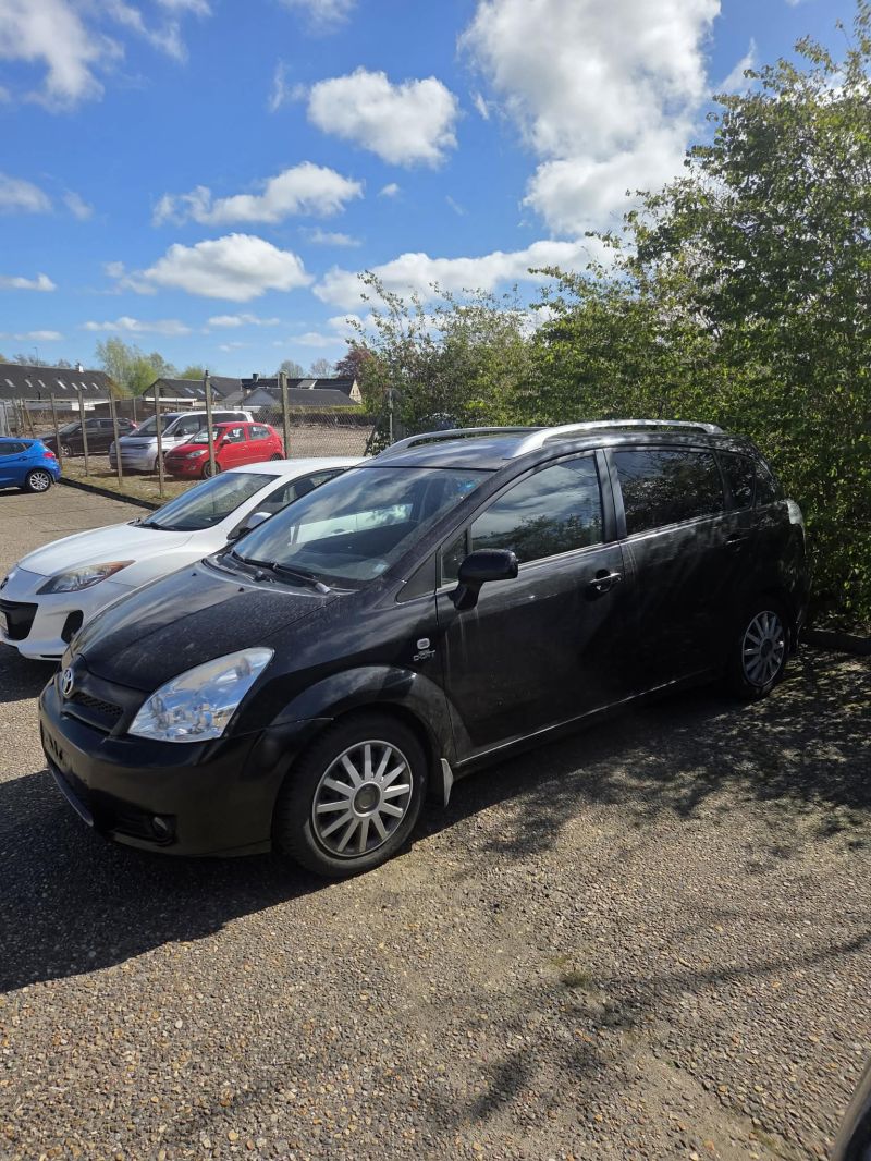TOYOTA, COROLLA VERSO, 2,2 D-4D,D CAT SPORT Skrotbil skrotpræmie