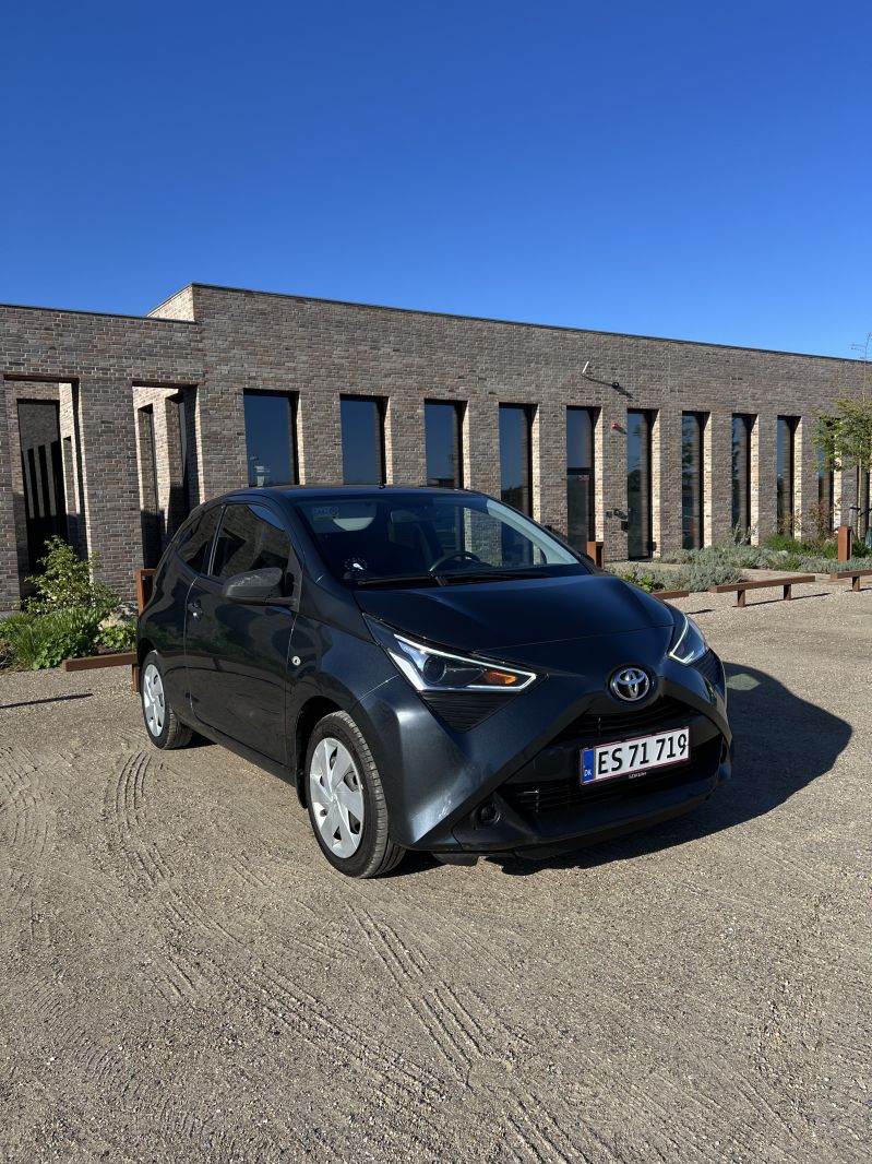TOYOTA, AYGO, 1.0 benzin (72 hk) 3-dørs Skrotbil skrotpræmie
