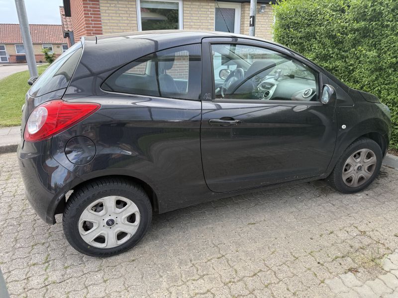 FORD, KA, 1.2 (69HK) Hatchback, 3 dørs Forhjulstræk Manuel Skrotbil skrotpræmie