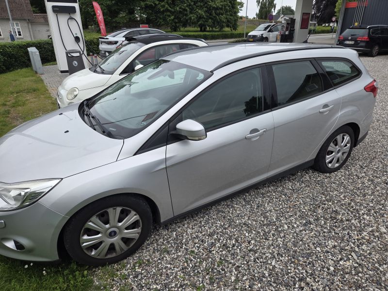 FORD, FOCUS, 1.0 SCTi (100 HK) Stationcar Forhjulstræk Manuel Skrotbil skrotpræmie