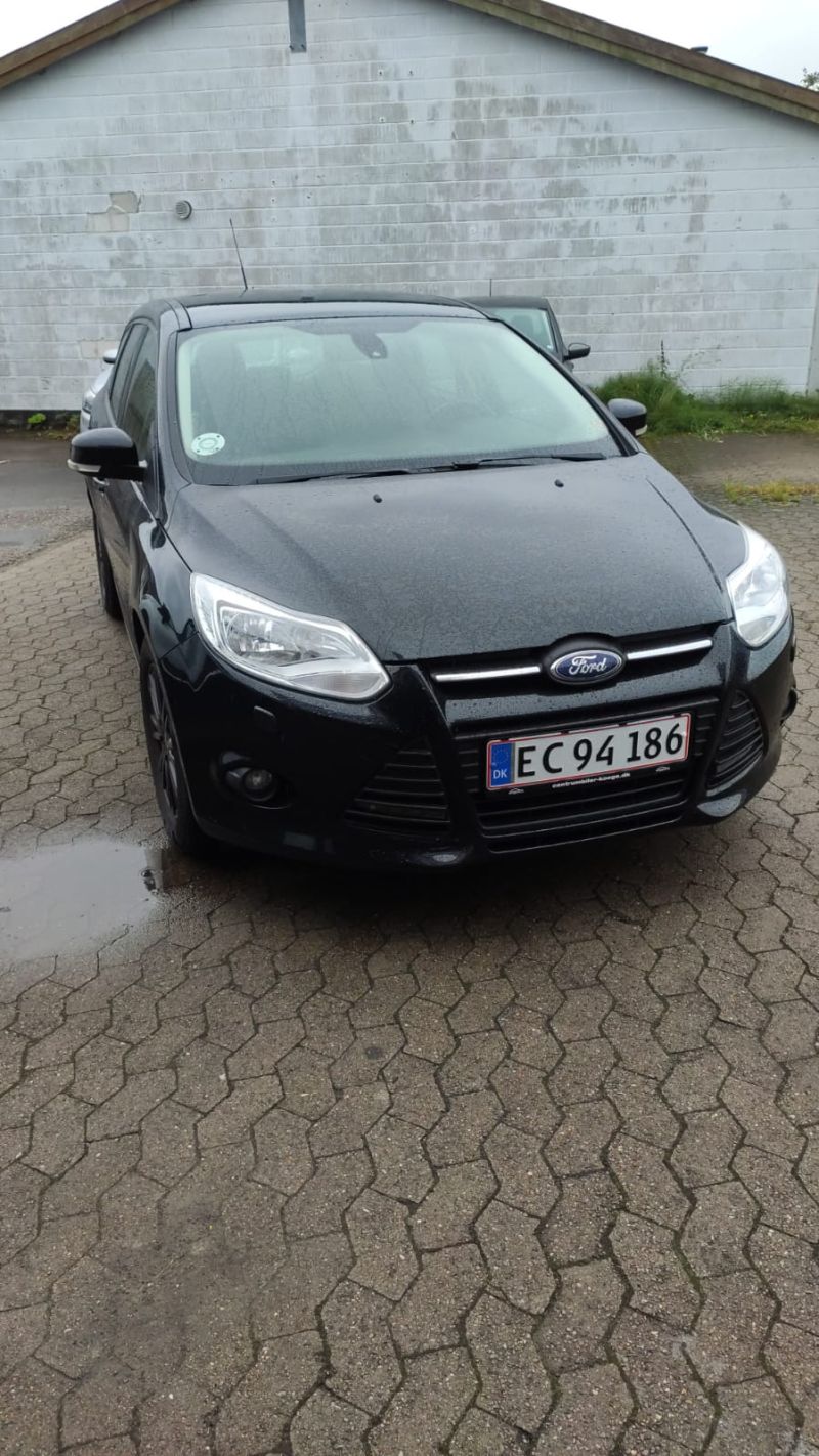 FORD, FOCUS, 1.0 EcoBoost (125 HK) Stationcar Forhjulstræk Manuel Skrotbil skrotpræmie