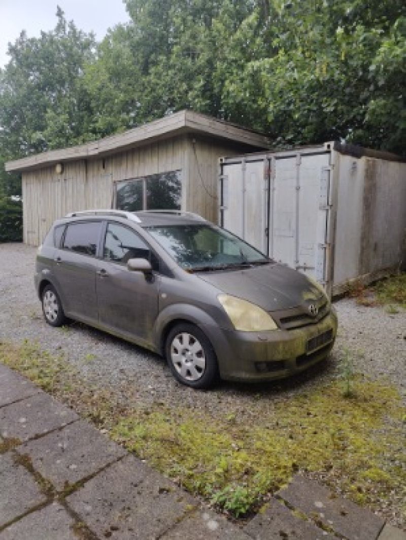 TOYOTA, COROLLA VERSO, 2,2 D-4D SPORTS VAN Skrotbil skrotpræmie
