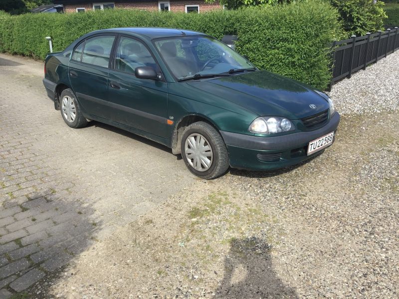 TOYOTA, AVENSIS, 1,8 SD MAN. Skrotbil skrotpræmie