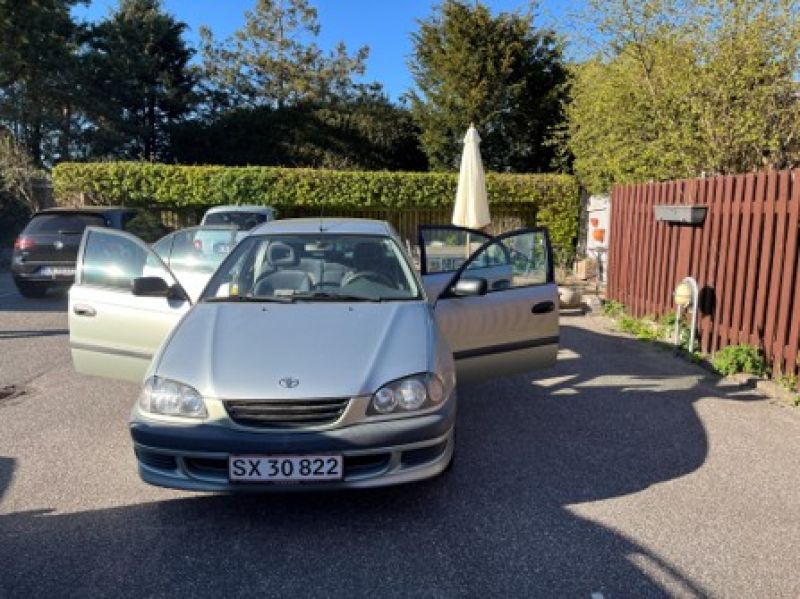 TOYOTA, AVENSIS, 1,8 SD MAN. Skrotbil skrotpræmie